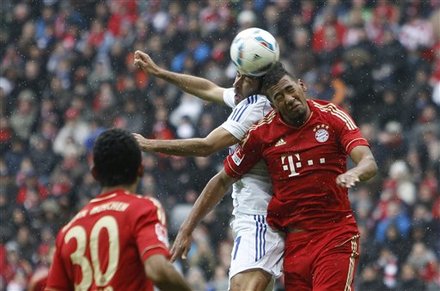 鲁媒：陈泽仕和依木兰今天抵达成都，参加U22国足的训练备战