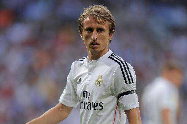 欧冠战报：格纳布里传射，基米希乌龙，拜仁3-1葡萄牙体育