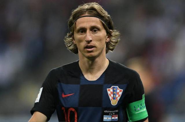 泰山主帅尘埃落定？山东资深记者曝重磅内幕，非韩鹏引发球迷复杂心情