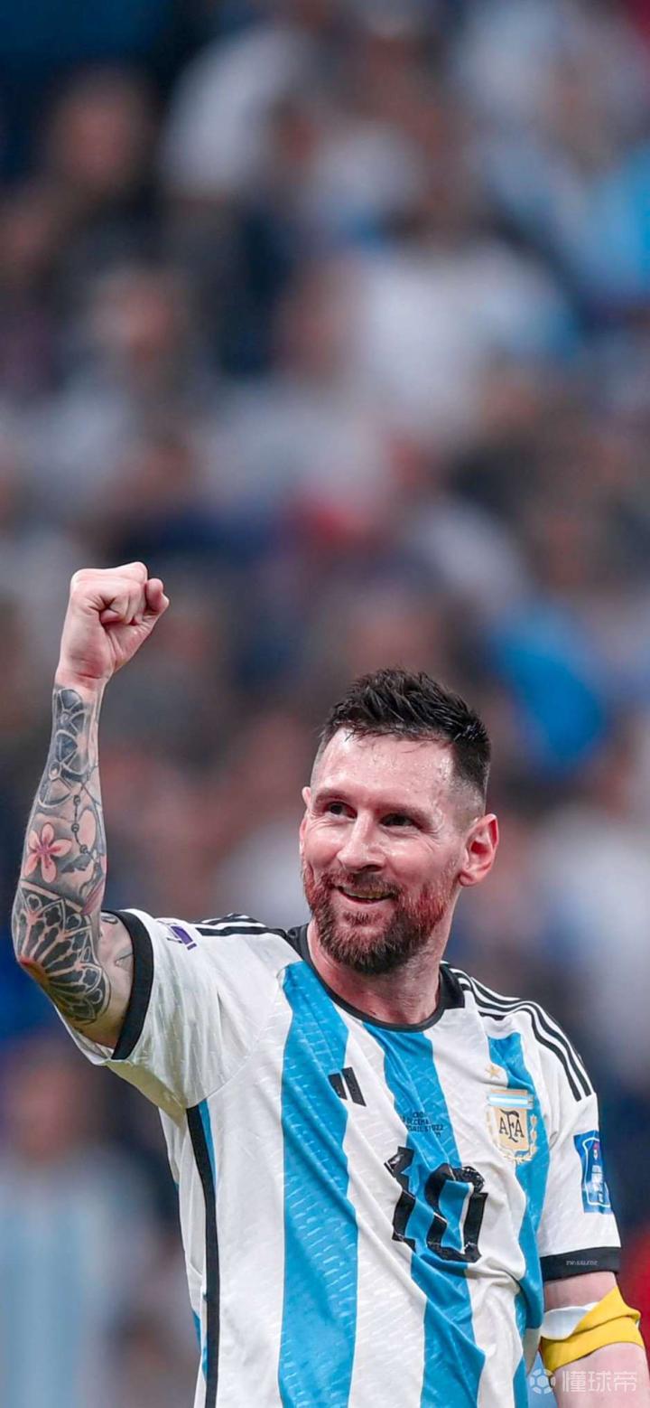 消息人士称，鲁本·阿莫林与曼联在离队问题上存在分歧，同时有欧洲皇室成员对他感兴趣。