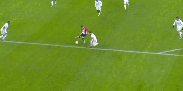 即插即用！塞斯·库里首秀收获14分，命中率高达85.7%